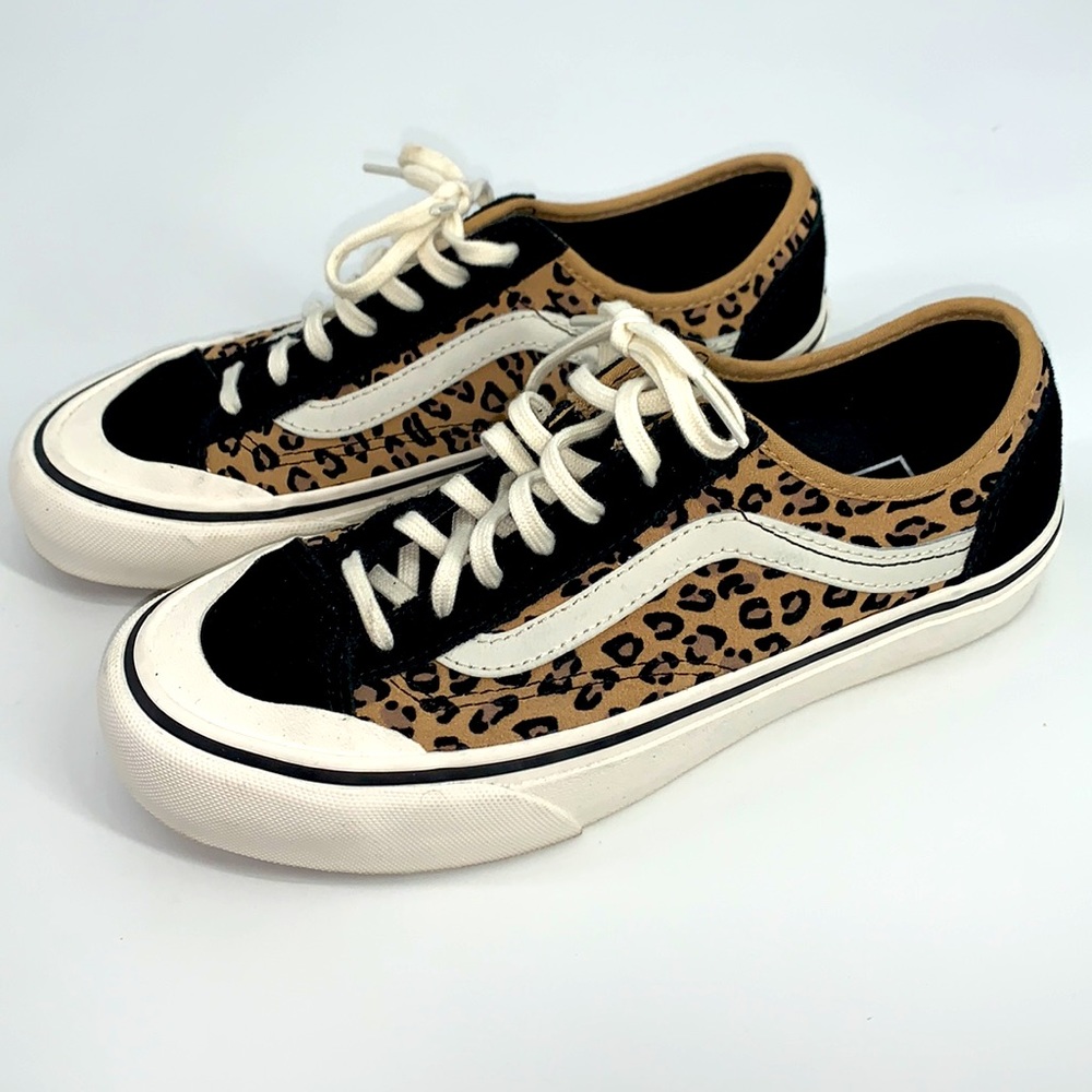VANS Women’s Style 36 Decon Sf Mini Leopard Suede Lace Up - NWOT - Size 7